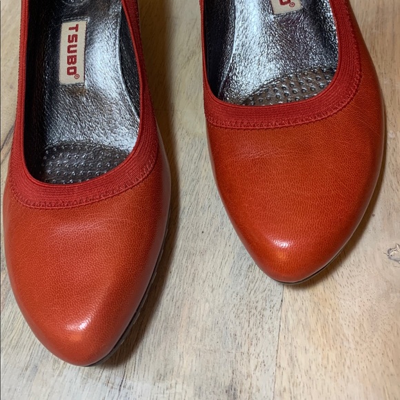 Tsubo red heels-made for walking! - Picture 6 of 6